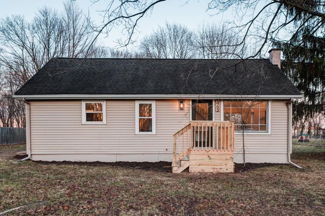 5703 Monticello Avenue, Portage City, MI 49024