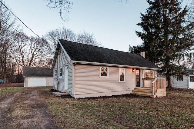 5703 Monticello Avenue, Portage City, MI 49024