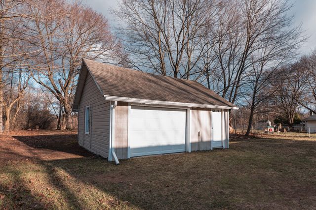 5703 Monticello Avenue, Portage City, MI 49024