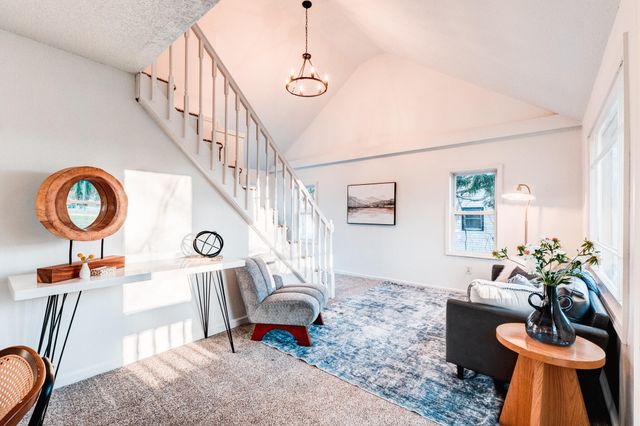 5703 Monticello Avenue, Portage City, MI 49024