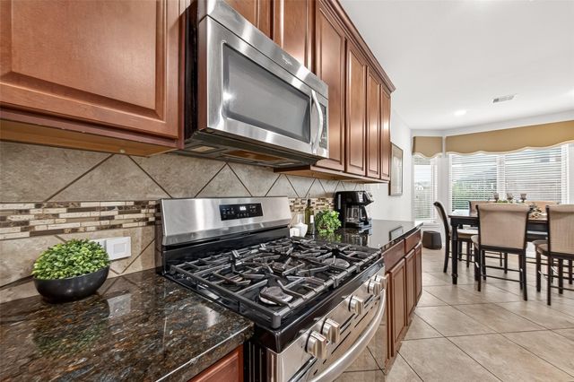 226 Auburn Shores Court, Richmond, TX 77469