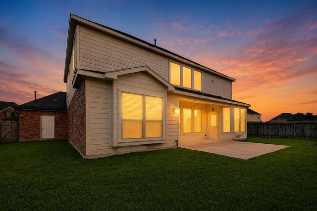 226 Auburn Shores Court, Richmond, TX 77469