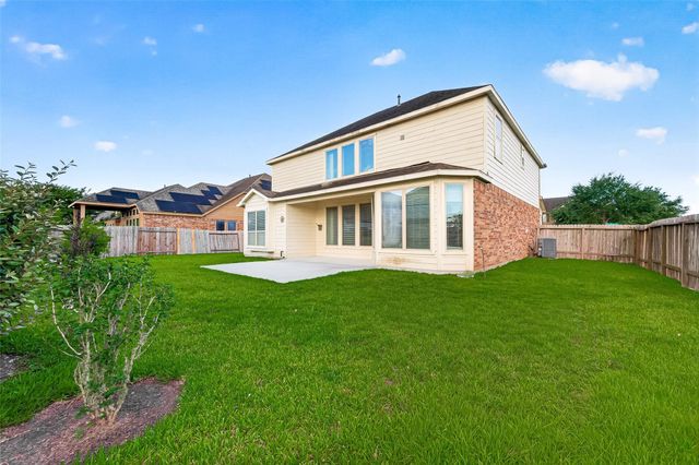 226 Auburn Shores Court, Richmond, TX 77469