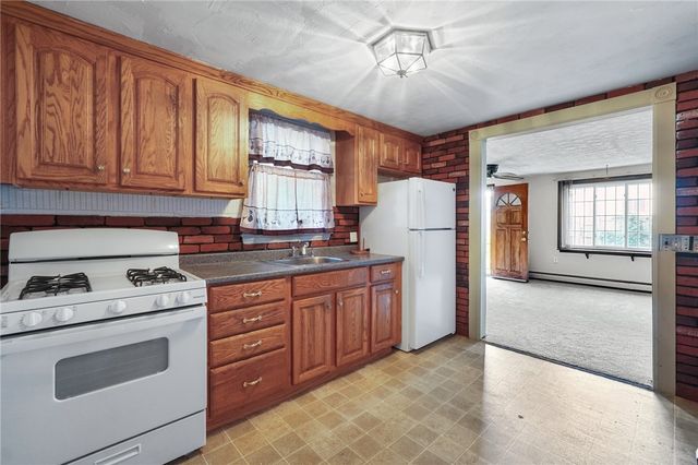 108 Falcon Avenue, Warwick, RI 02888