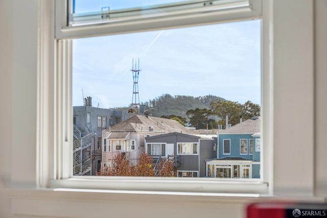 660 10th Avenue, San Francisco, CA 94118