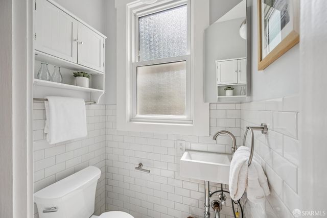 660 10th Avenue, San Francisco, CA 94118