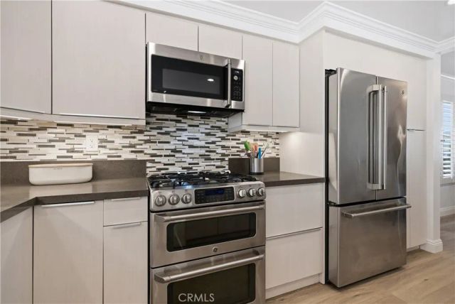 28830 Calabria Drive, Agoura Hills, CA 91301