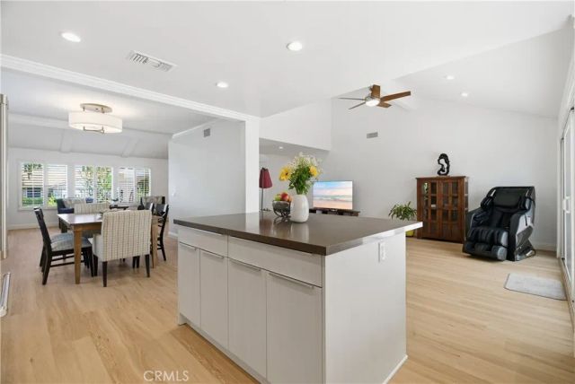 28830 Calabria Drive, Agoura Hills, CA 91301
