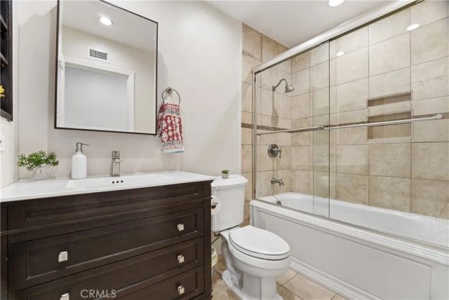 28830 Calabria Drive, Agoura Hills, CA 91301
