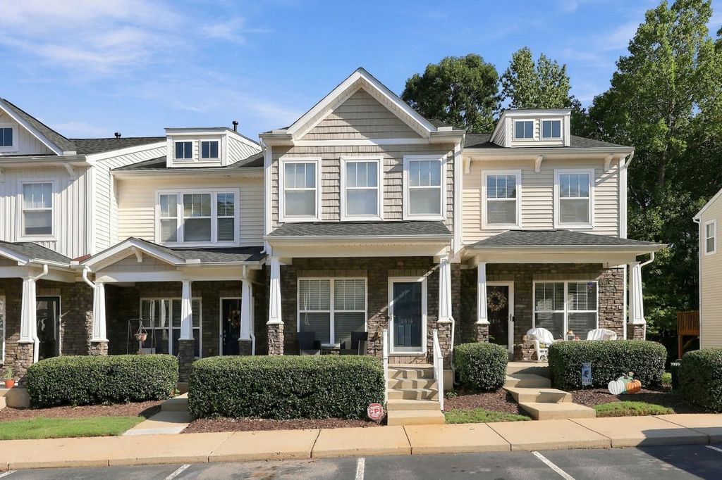 8818 Orchard Grove Way, Raleigh, NC 27612