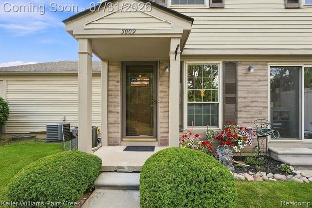 3009 High Pointe Ridge Road, Lake Orion, MI 48359