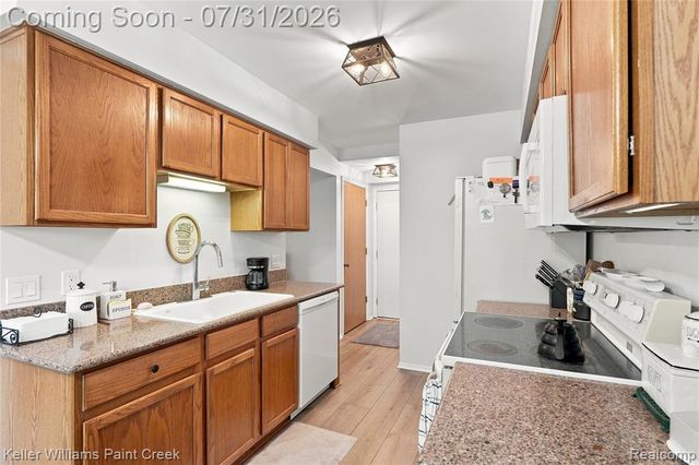 3009 High Pointe Ridge Road, Lake Orion, MI 48359