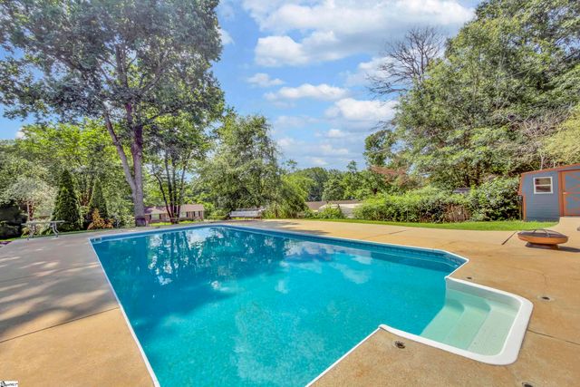 412 Holly Lane, Mauldin, SC 29662