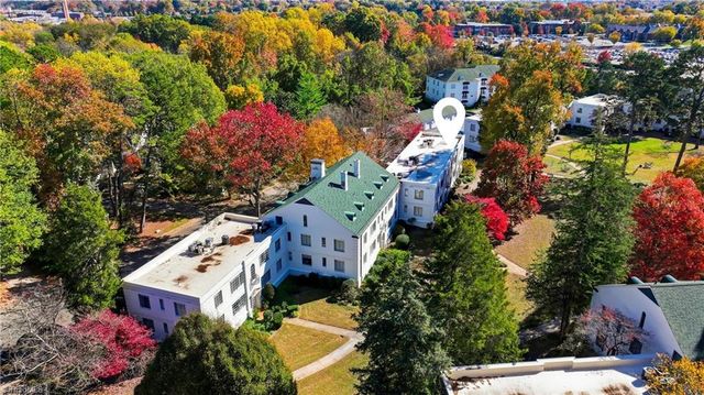 1700 N Elm Street D3, Greensboro, NC 27408