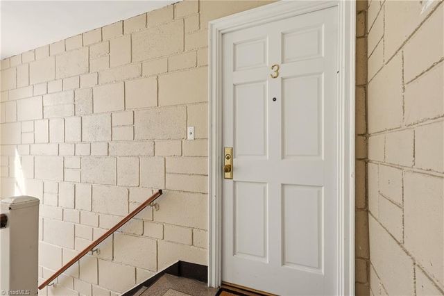 1700 N Elm Street D3, Greensboro, NC 27408