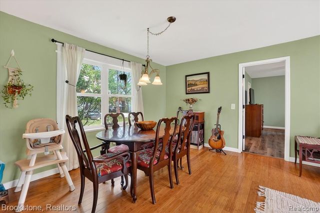 1331 Wolf Court, East Lansing, MI 48823