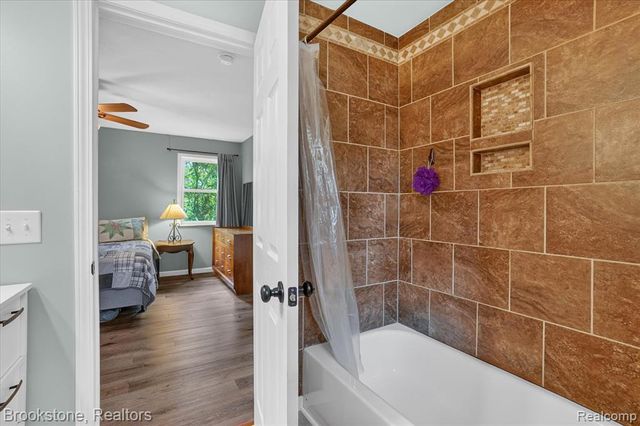 1331 Wolf Court, East Lansing, MI 48823