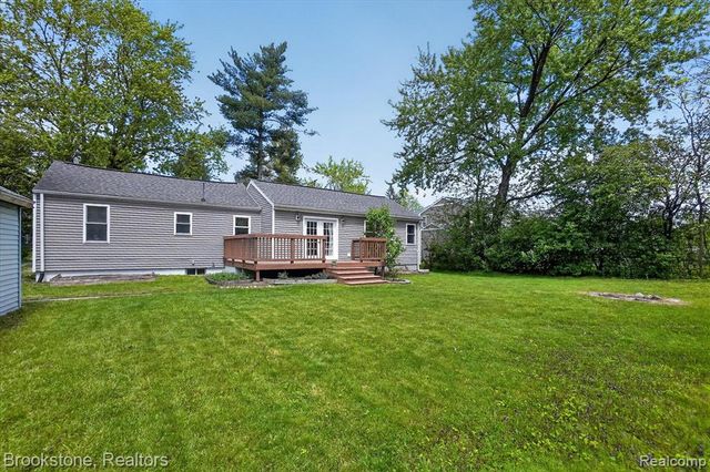 1331 Wolf Court, East Lansing, MI 48823