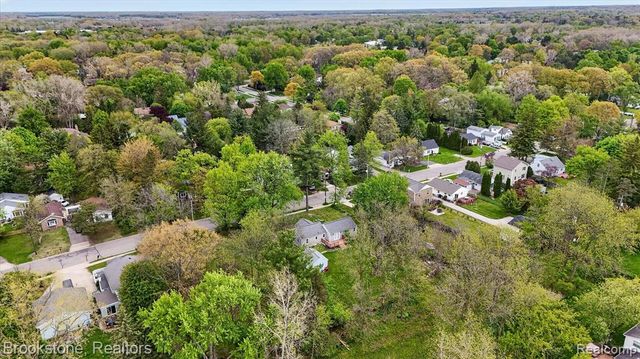 1331 Wolf Court, East Lansing, MI 48823