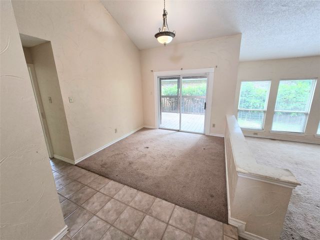 2211 Baltic Avenue, Arlington, TX 76011