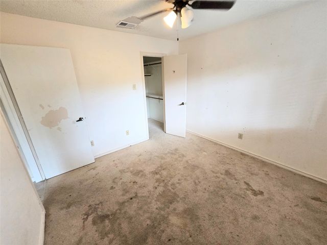 2211 Baltic Avenue, Arlington, TX 76011