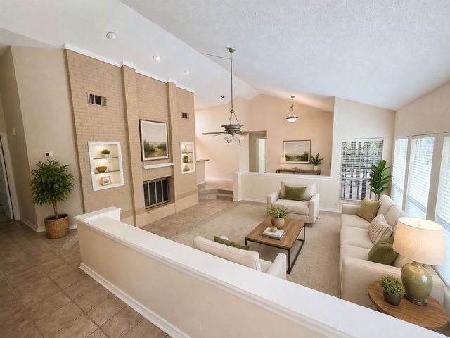 2211 Baltic Avenue, Arlington, TX 76011
