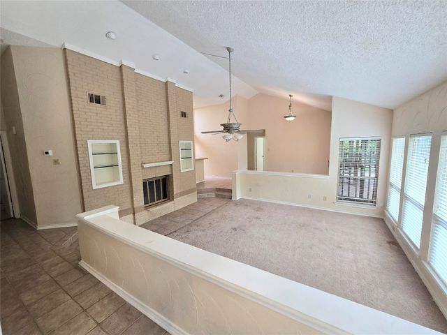 2211 Baltic Avenue, Arlington, TX 76011