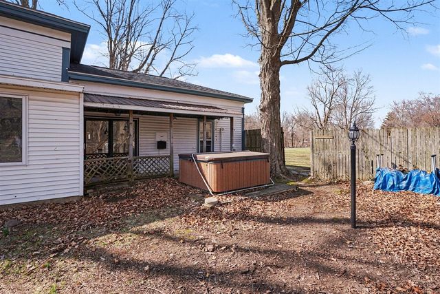 1901 County Road 681, Grand Junction, MI 49056