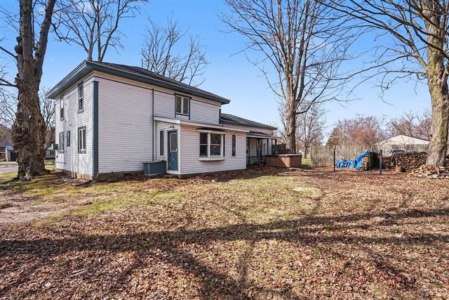 1901 County Road 681, Grand Junction, MI 49056