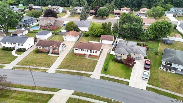 3443 Bethford Drive, Hamburg, NY 14219