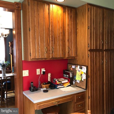 13 W WATER, Smithsburg, MD 21783