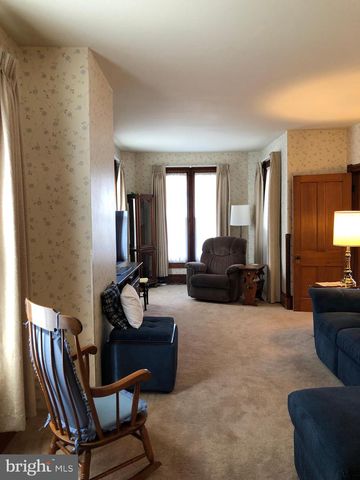13 W WATER, Smithsburg, MD 21783