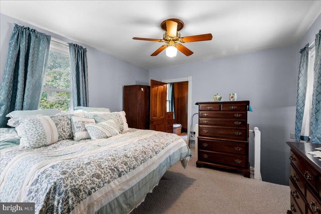 13 W WATER, Smithsburg, MD 21783