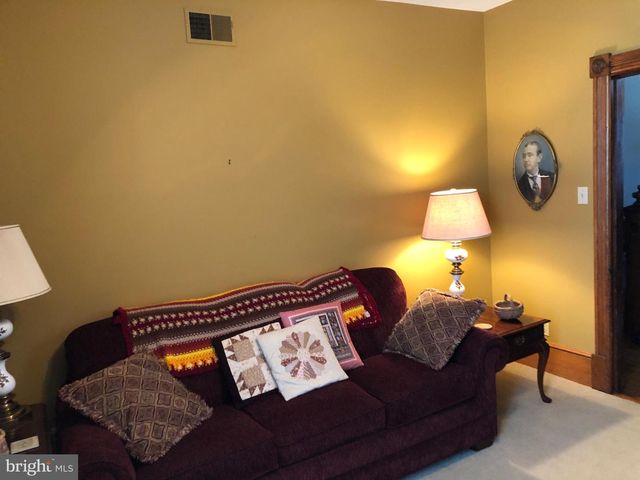 13 W WATER, Smithsburg, MD 21783