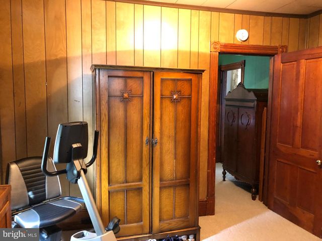 13 W WATER, Smithsburg, MD 21783