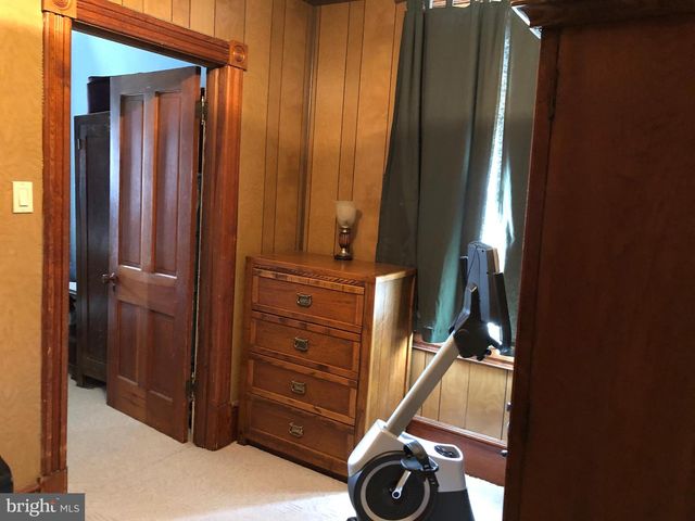 13 W WATER, Smithsburg, MD 21783