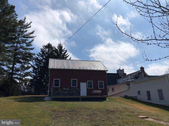 13 W WATER, Smithsburg, MD 21783