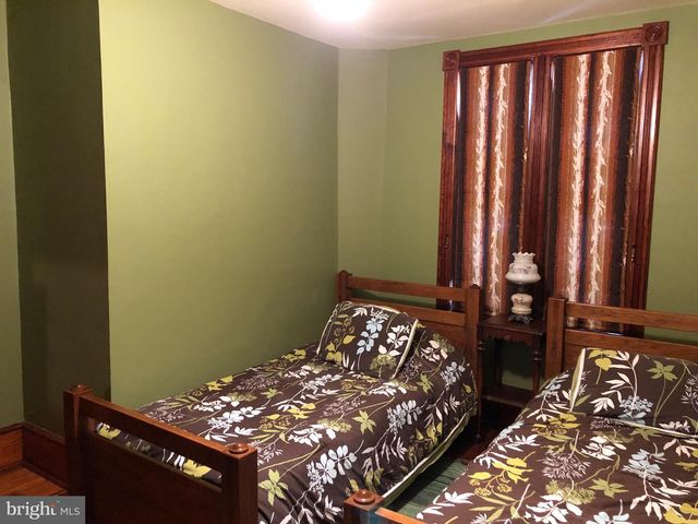 13 W WATER, Smithsburg, MD 21783
