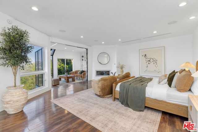 11955 Pinnacle Place, Beverly Hills, CA 90210