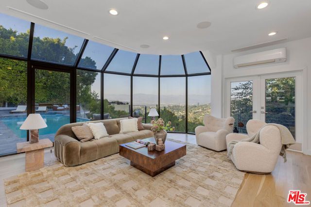 11955 Pinnacle Place, Beverly Hills, CA 90210