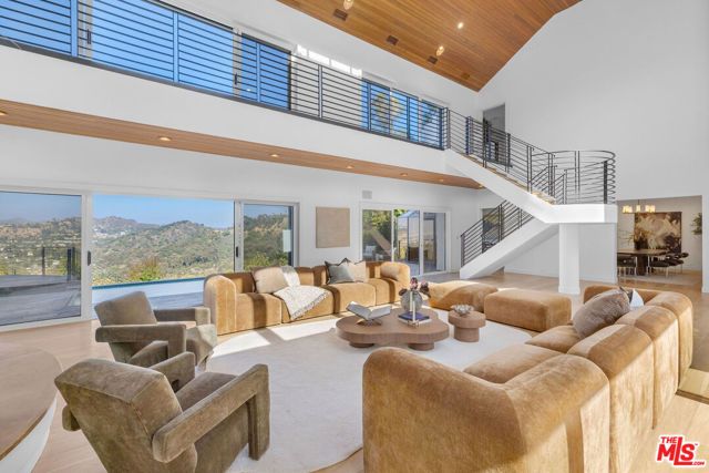 11955 Pinnacle Place, Beverly Hills, CA 90210