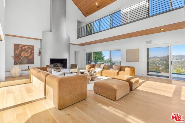 11955 Pinnacle Place, Beverly Hills, CA 90210