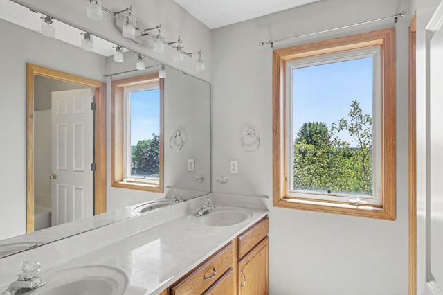 3006 Frank Street, Maplewood, MN 55109