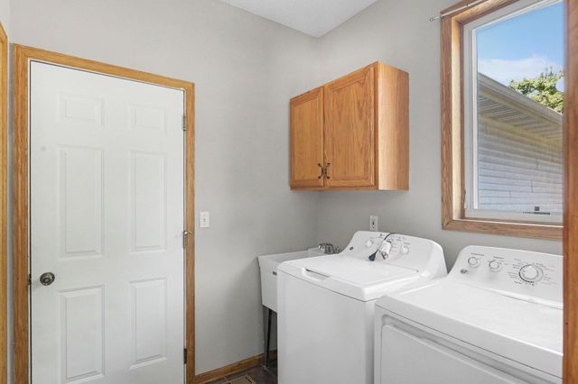 3006 Frank Street, Maplewood, MN 55109
