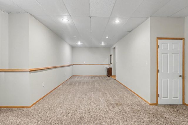 3006 Frank Street, Maplewood, MN 55109