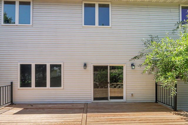 3006 Frank Street, Maplewood, MN 55109