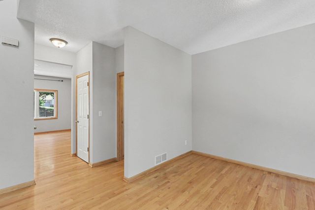 3006 Frank Street, Maplewood, MN 55109