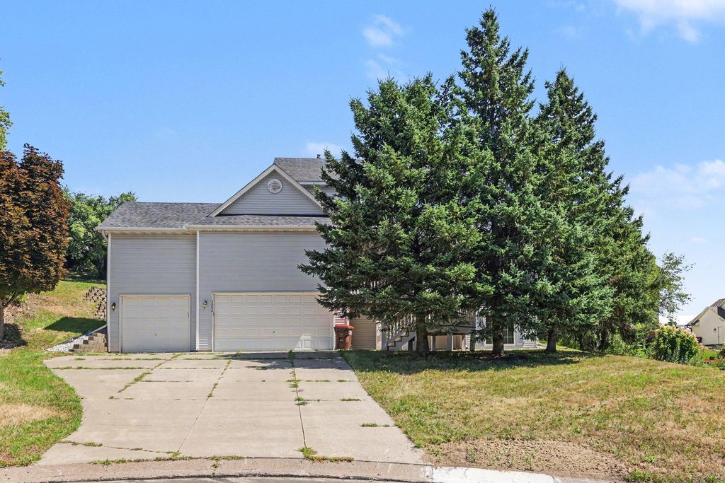 3006 Frank Street, Maplewood, MN 55109 — photo 2