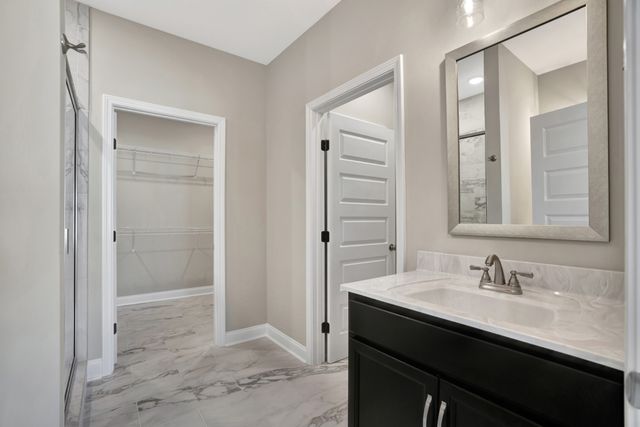 489 S Halifax Ct, Clarksville, TN 37040