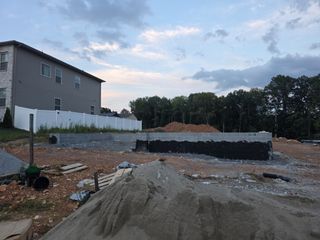 489 S Halifax Ct, Clarksville, TN 37040